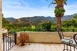 10 Cabrillo Drive