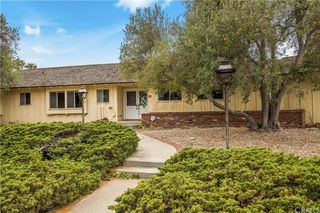 2901 Via Alvarado