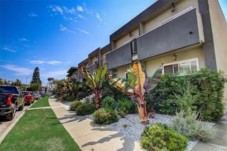 6721 S Springpark Avenue Unit 9A