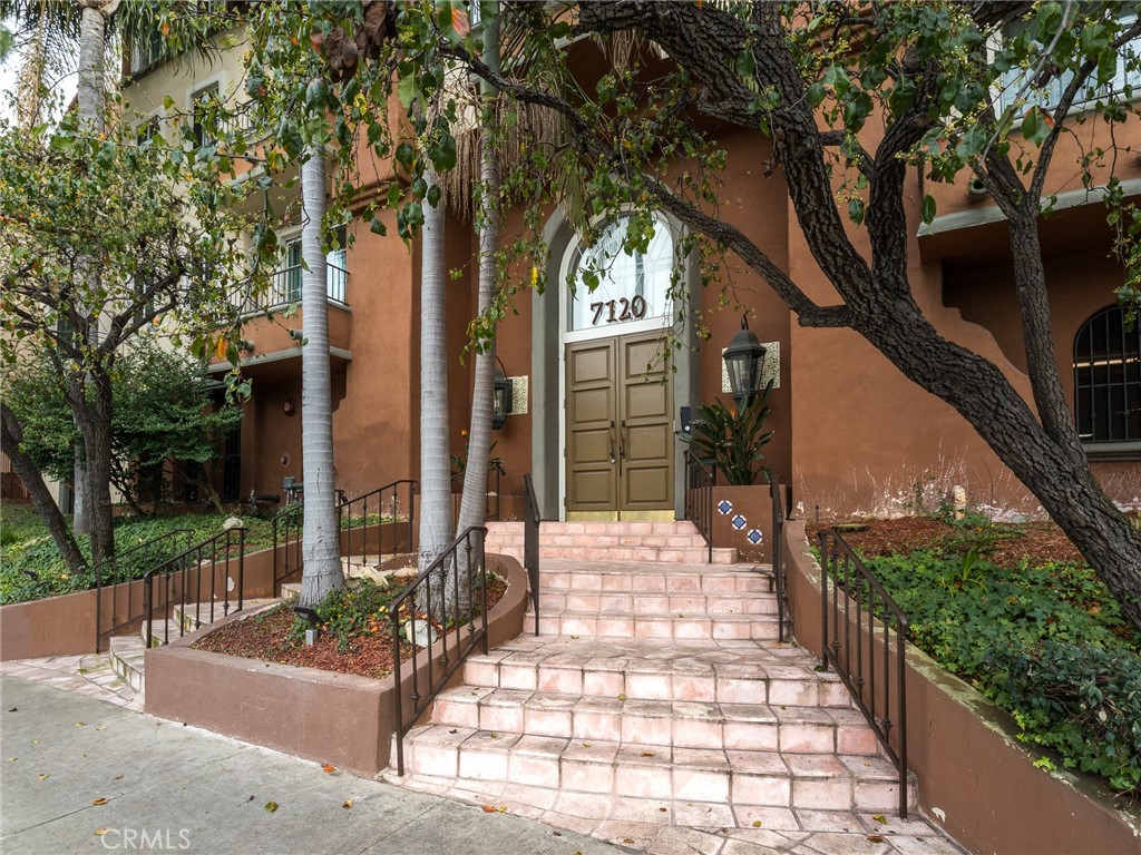 7120 La Tijera Blvd A201, Los Angeles, CA 90045 Estately 🧡 MLS
