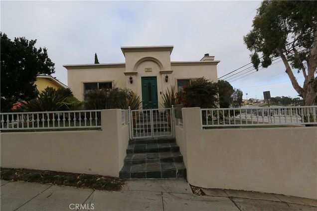 500 N Irena Avenue Redondo Beach, CA House Active - Photo 1 of 21. Opens carousel modal