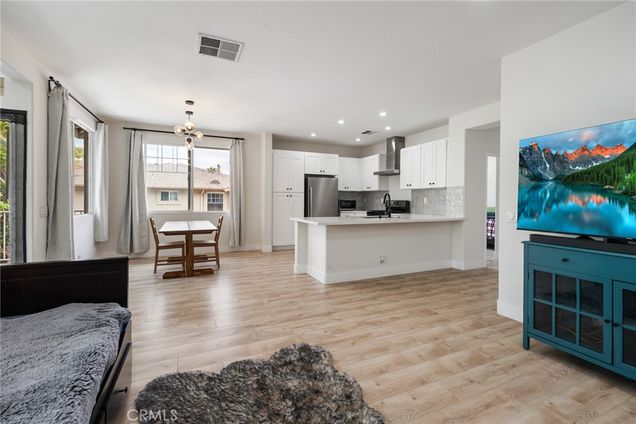 1200 Evergreen Court