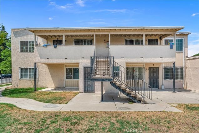 1031 N Lilac Avenue Rialto, CA Multifamily Active - Photo 1 of 20. Opens carousel modal