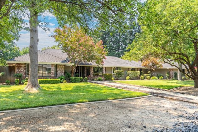2535 G Warren Drive