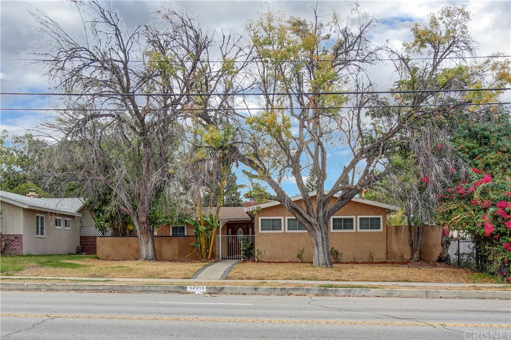 17215 San Fernando Msn Blvd  