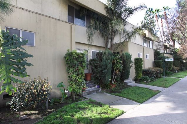 11138 Aqua Vista Street Unit 3 Studio City, CA Townhouse Sold - Photo 1 of 21. Opens carousel modal