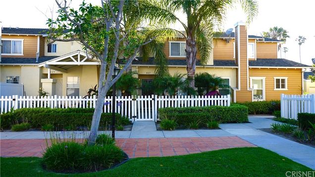 663 S B Street Oxnard, CA Townhouse Sold - Photo 1 of 9. Opens carousel modal