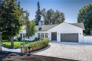 5112 Dumont Pl