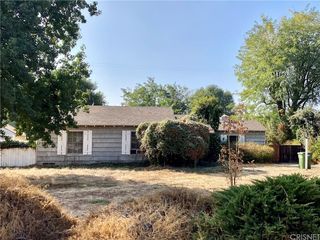 7911 Paso Robles Avenue