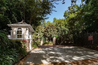 2700 Cahuenga Boulevard E Unit 4211