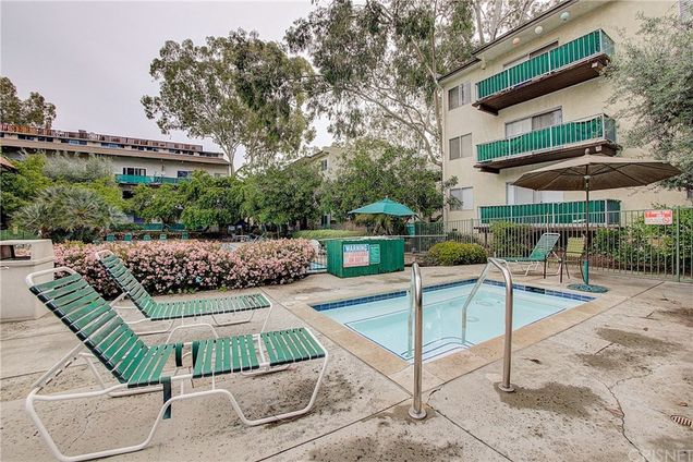 5460 White Oak Ave H105 Encino Ca Estately Mls Sr