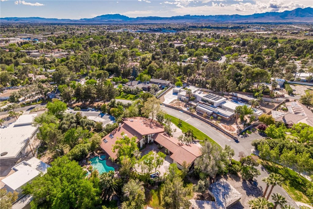 950 Rancho Cir, Las Vegas, NV 89107 Estately 🧡 MLS SR21066984