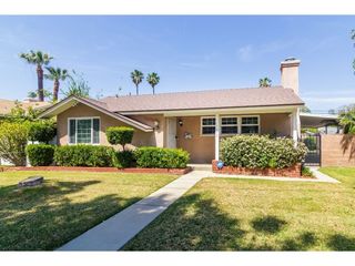15819 San Fernando Mission Boulevard