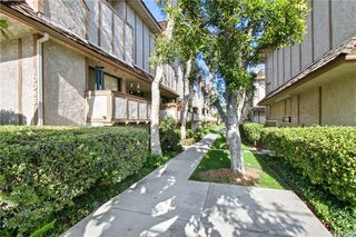 10346 Zelzah Avenue Unit 4