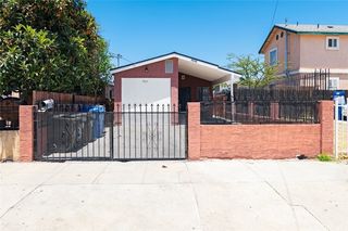 1563 E 110th Street