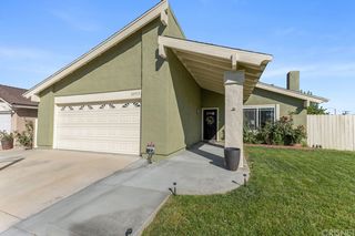 3993 Bayside Street