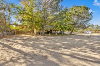 10004 E Avenue S10