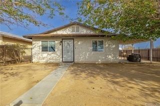 1501 W Rosamond Boulevard