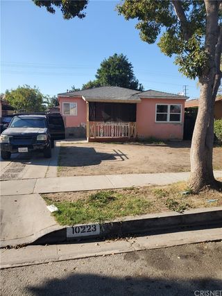 10223 Pinehurst Avenue