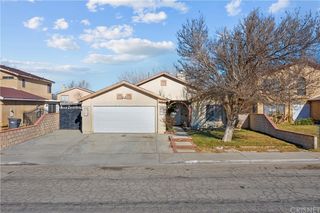 2523 E Avenue J4