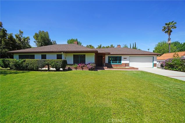 5507 Vanalden Avenue Tarzana, CA House Sold - Photo 1 of 29. Opens carousel modal