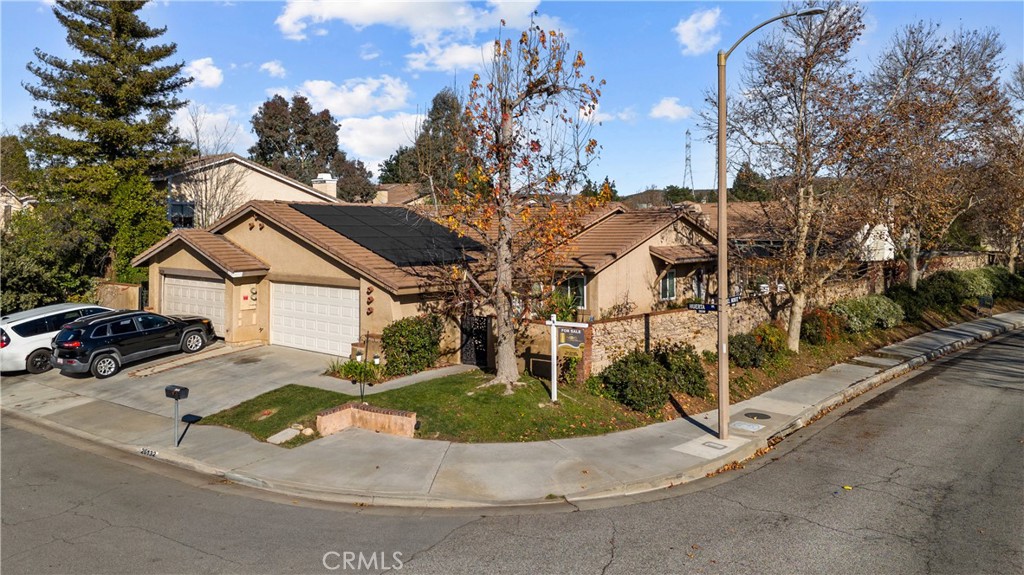 26132 Huerta Dr  