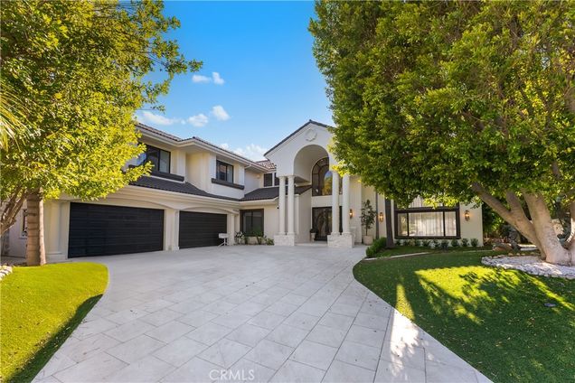 25548 Kingston Court