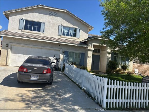 1761 Blackberry Court