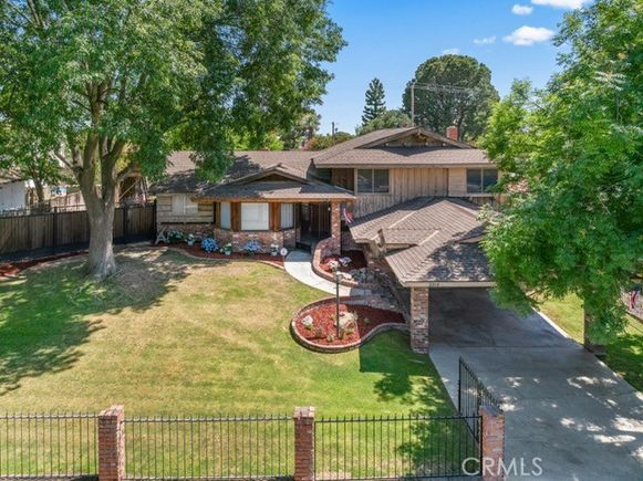 2919 Panorama Drive Bakersfield, CA House Sold - Photo 1 of 41. Opens carousel modal