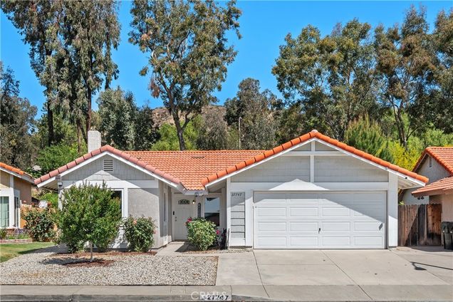 27747 Wakefield Road