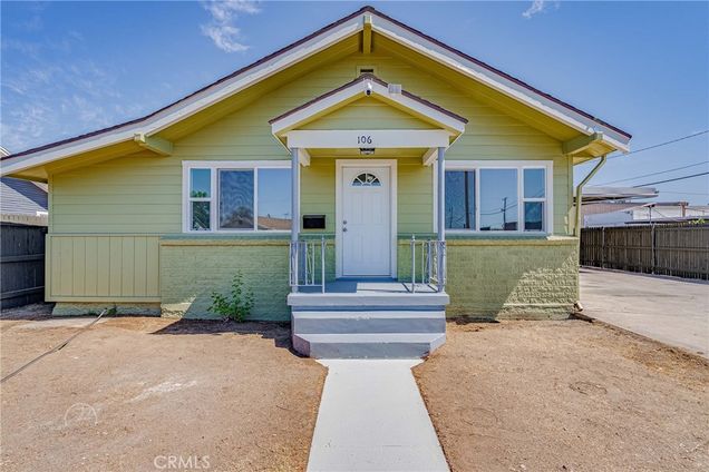 106 W Moneta Avenue Bakersfield, CA Multifamily Active - Photo 1 of 36. Opens carousel modal