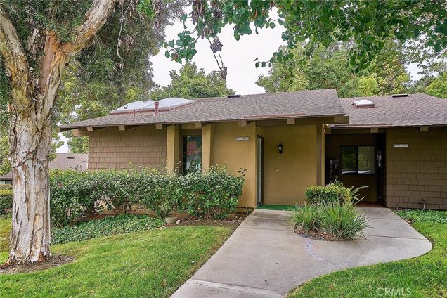 15922 Alta Vista Drive Unit C