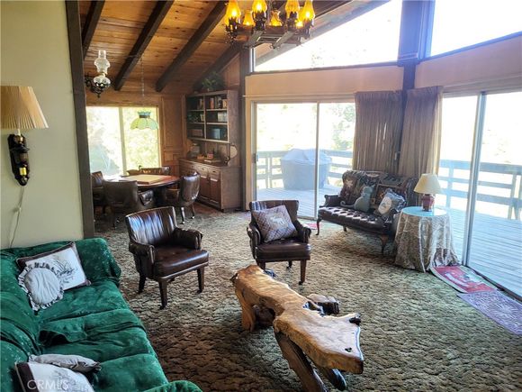 2720 Arctic Drive