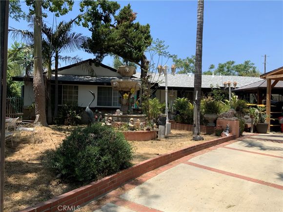 14401 Lakeside Street