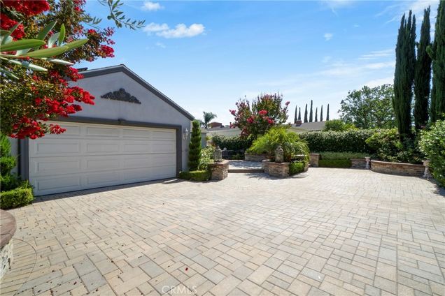 14542 Otsego Street Sherman Oaks, CA House Active - Photo 1 of 39. Opens carousel modal