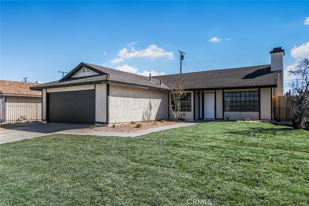 38532 Division Street Palmdale, CA House Active - Photo 1 of 17. Opens carousel modal