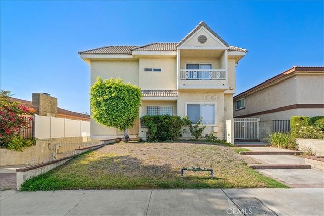 1713 Vine Street Unit B