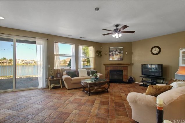 29708 Tierra Shores Ln Menifee Ca 92584 Estately Mls Sw19238956