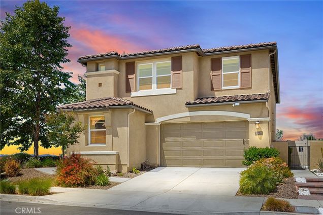 38421 Brookdale Way Murrieta, CA House Sold - Photo 1 of 55. Opens carousel modal