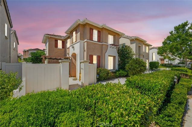 27620 Desert Gold Court