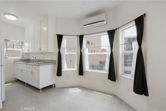 354 Chestnut Avenue Unit 33 Long Beach, CA Condo Active - Photo 1 of 12. Opens carousel modal