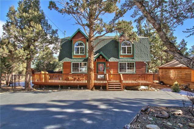525 Pine Lane Sugarloaf, CA House Active - Photo 1 of 36. Opens carousel modal