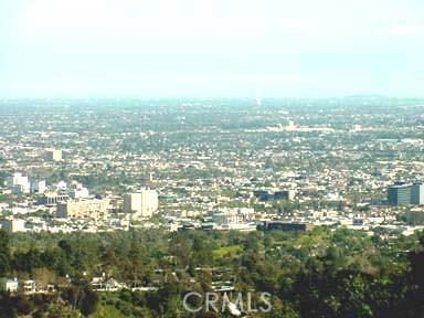 1740 Summitridge Drive Beverly Hills, CA Plot of land Active - Photo 1 of 7. Opens carousel modal