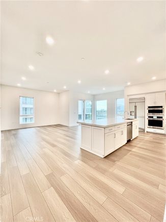 2512 Rivington Irvine, CA Condo Active - Photo 1 of 50. Opens carousel modal