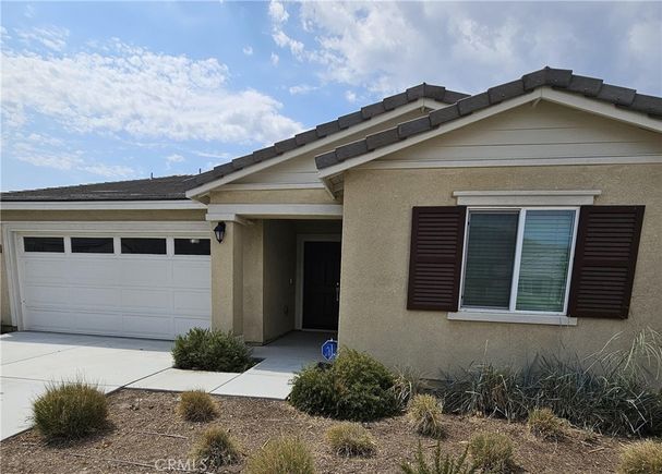 638 Moondance Lane