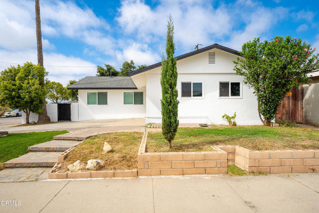 2031 San Luis Street Oxnard, CA House Sold - Photo 1 of 19. Opens carousel modal