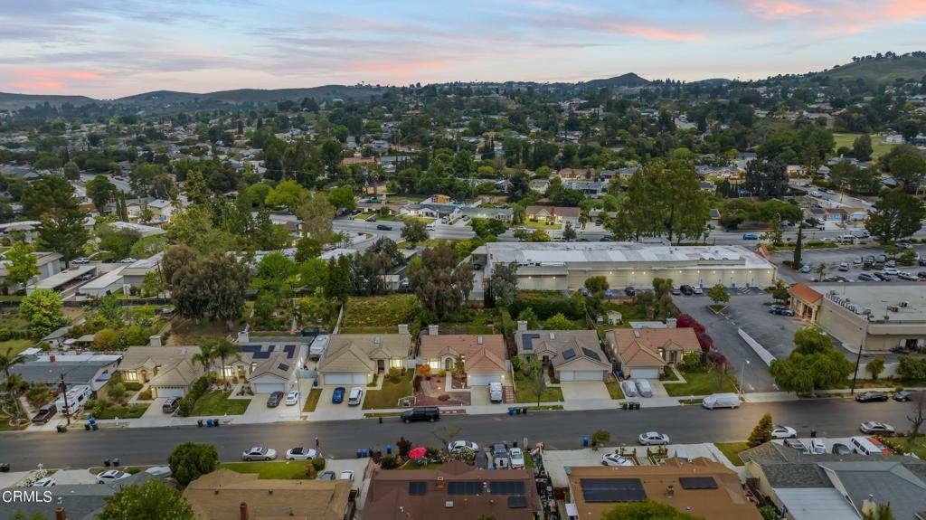 582 Calle Tulipan, Thousand Oaks, CA 91360 Estately 🧡 MLS V123604