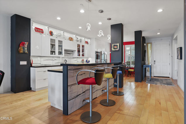 1524 Seabridge Lane Oxnard, CA Condo Sold - Photo 1 of 43. Opens carousel modal