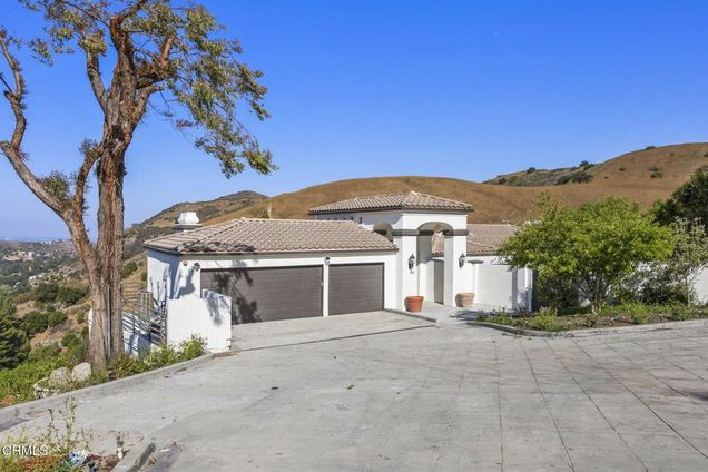 40 Saddlebow Road Bell Canyon, CA House Active - Photo 1 of 70. Opens carousel modal