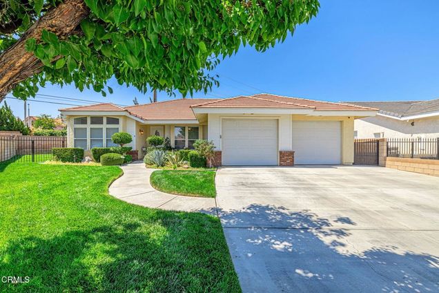 3846 Spice Street Lancaster, CA House Active - Photo 1 of 49. Opens carousel modal